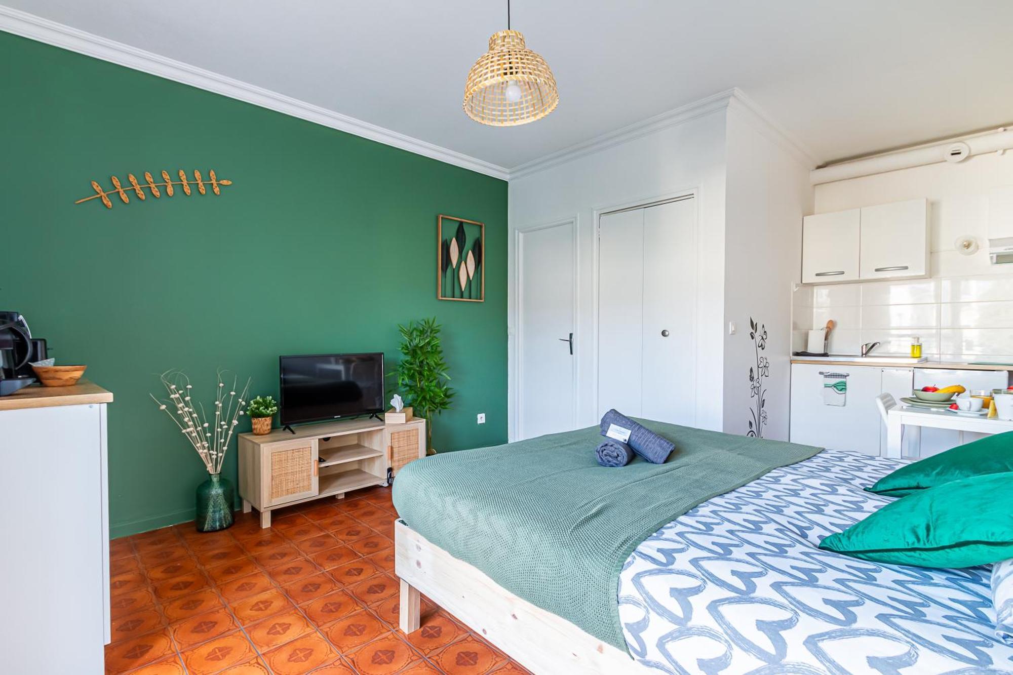 Appart'Hotel Nuiteejour Versailles Saint Cyr L'Ecole Luaran gambar