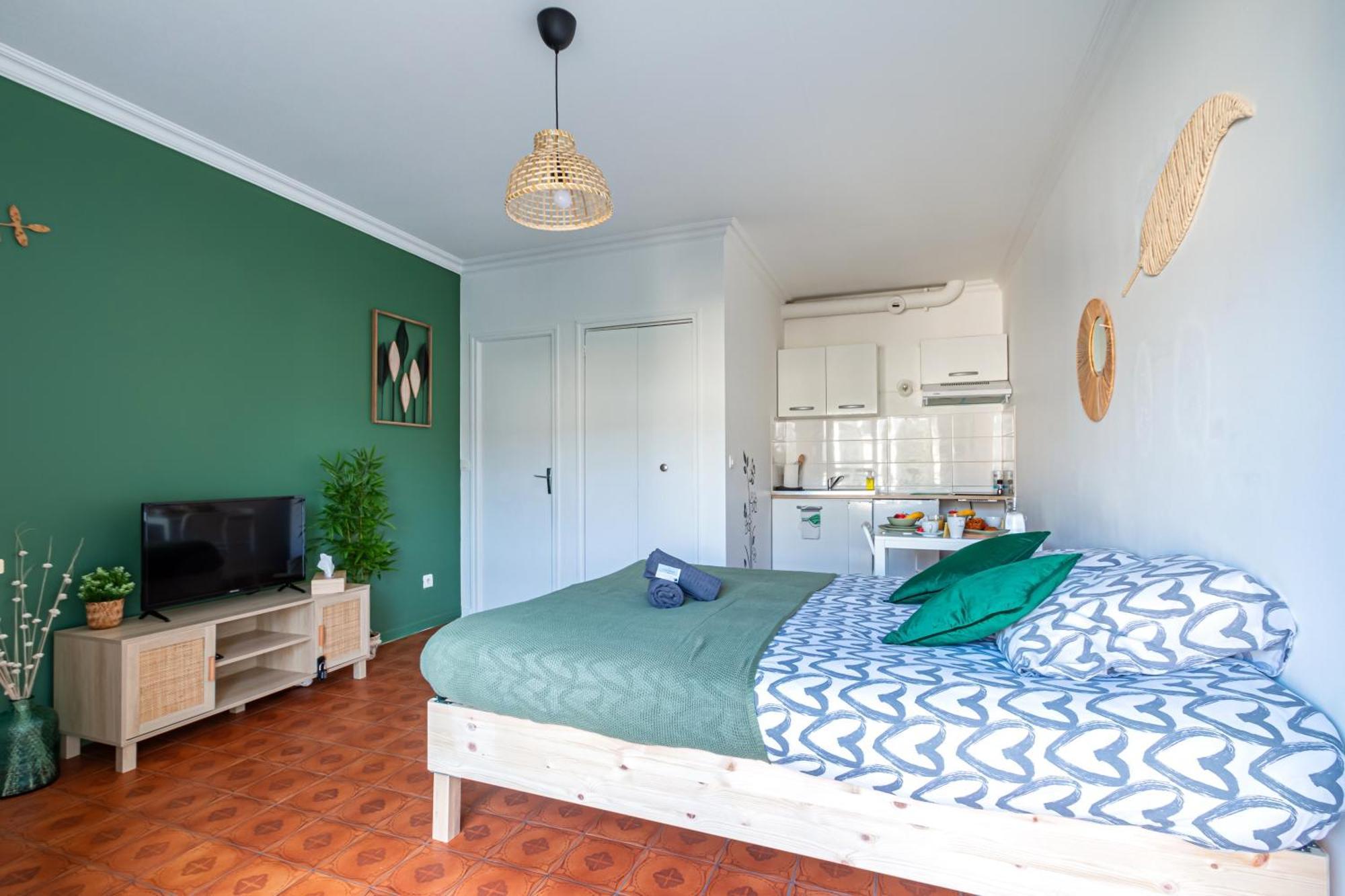 Appart'Hotel Nuiteejour Versailles Saint Cyr L'Ecole Luaran gambar