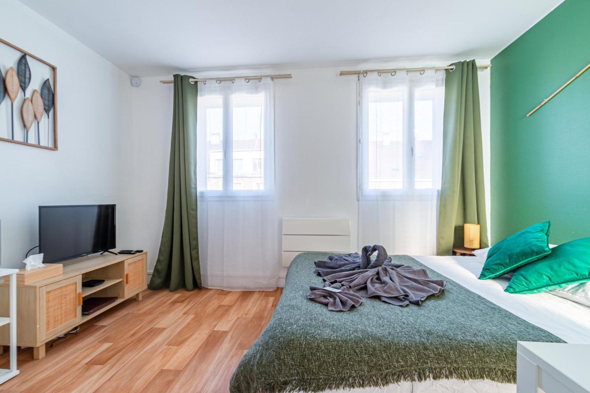 Appart'Hotel Nuiteejour Versailles Saint Cyr L'Ecole Luaran gambar